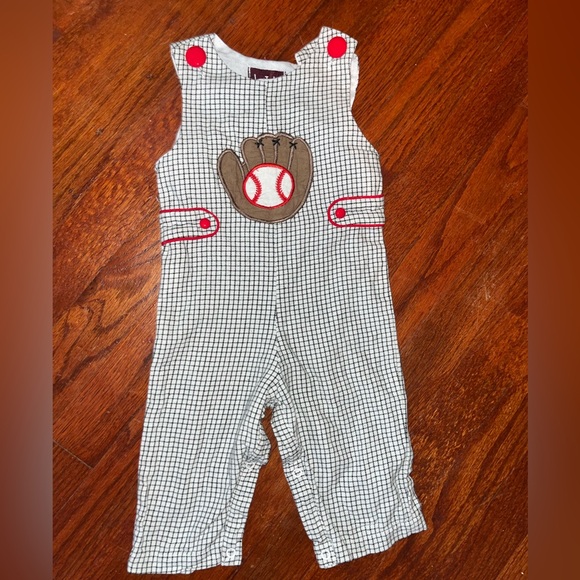 SOLD - Picture 1 of 1